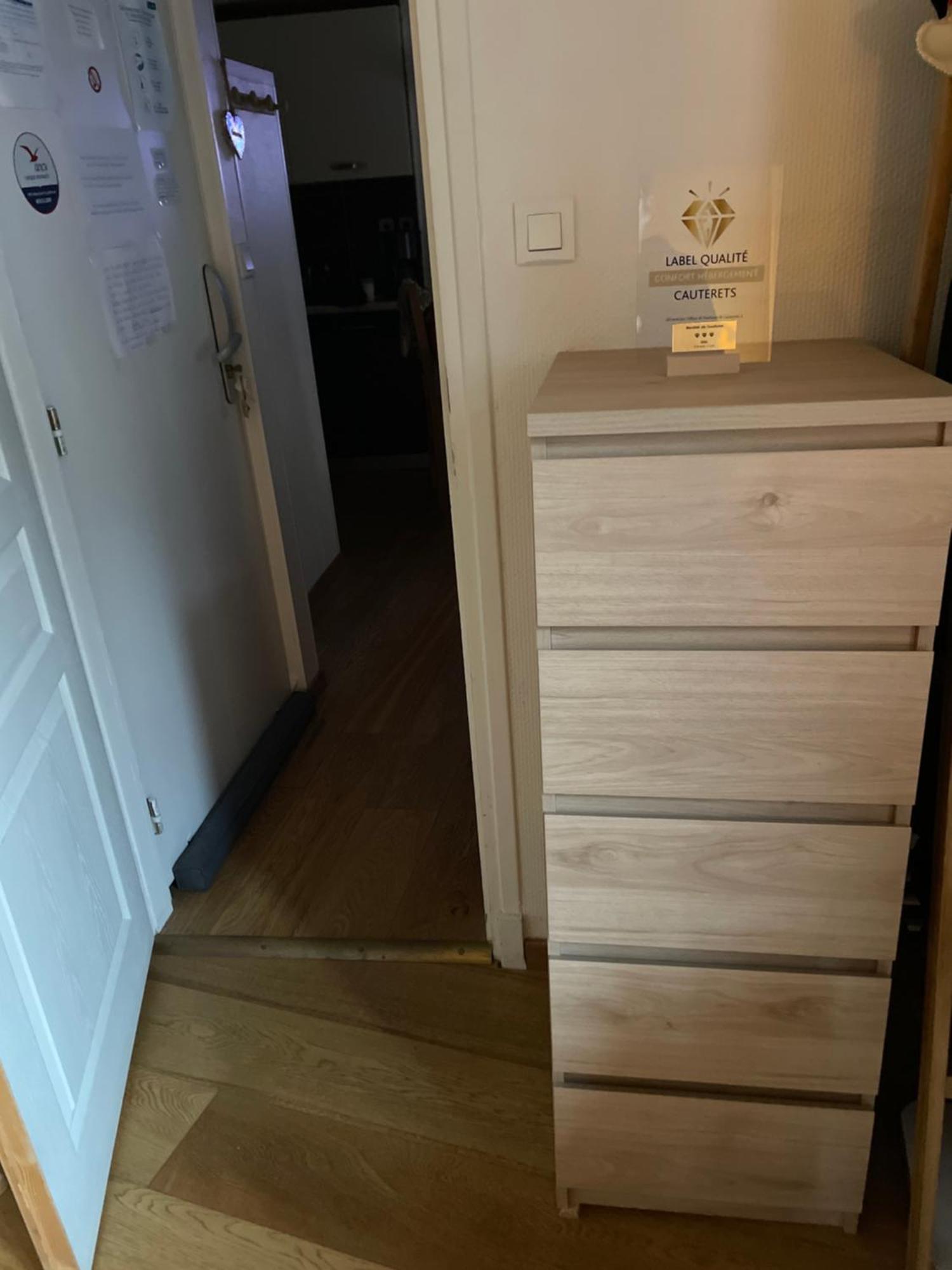 Aster Residence Laureane 1Er Etage Каутерец Екстериор снимка